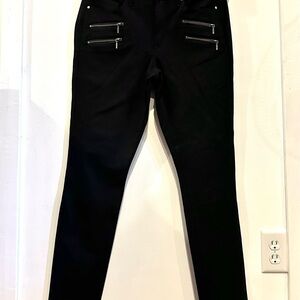 Black Pants with Zipper Accents
